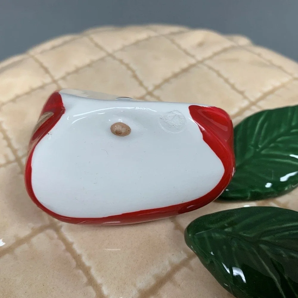 Certified International Corp Apple Pie Keeper Storage‎ Plate Dish 11 1/4 across